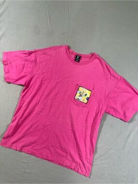Vintage 1995 Warner Bros. Studio Tweety Bird Pocket T-Shirt